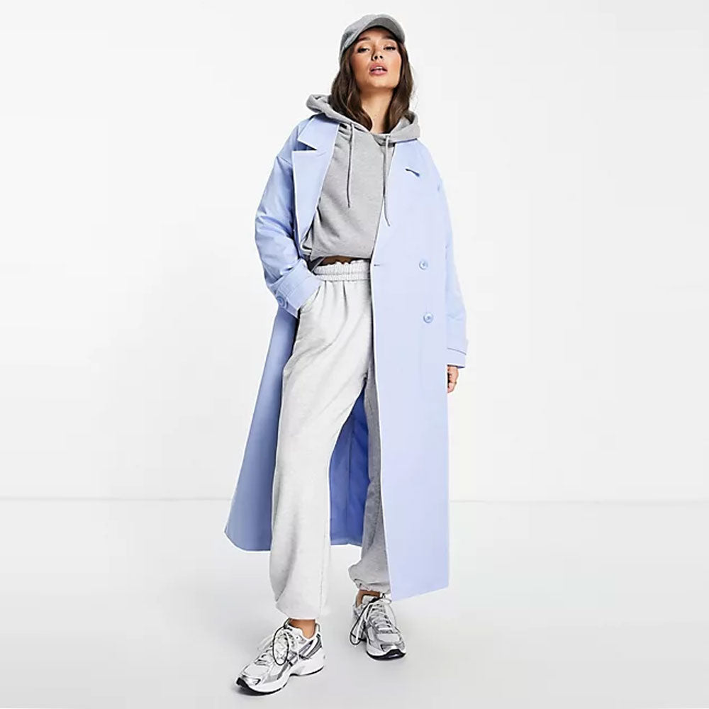 Oversized trench coat in blue